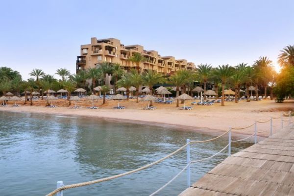 Mövenpic-Hotel-Aqaba-Strand