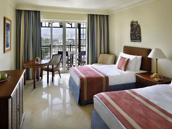 Mövenpick-Hotel-Aqaba-Superior-Zimmer