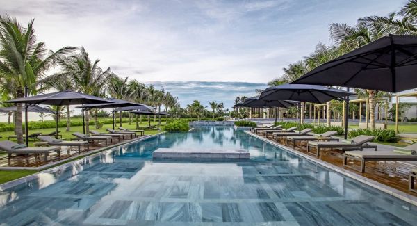Maia-Resort-Quy-Nhon-Garden-Pool