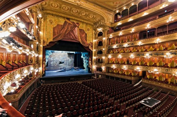 Buenos-Aires-Teatro-Colon