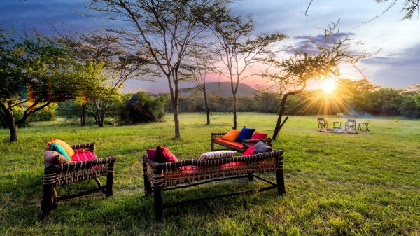 Secluded-Africa-Instinct-of-the-Mara-Lodge-Lounge-Sundowner