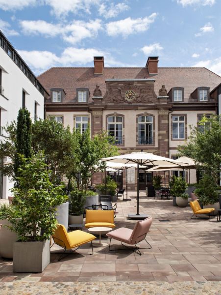 Straßburg-Léonor-Hotel-Innenhof
