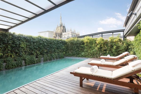 Sina-Delaville-Pool-Dachterrasse