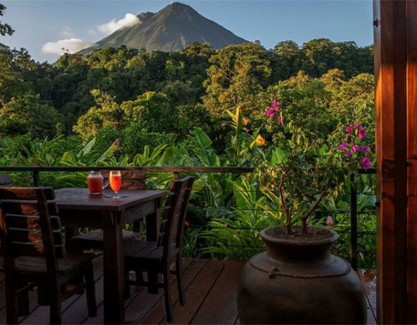 Amor-Arenal-