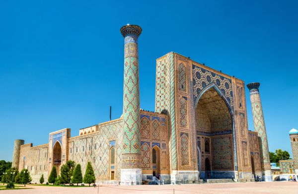 Samarkand-Ulugh-Beg-Madrasa