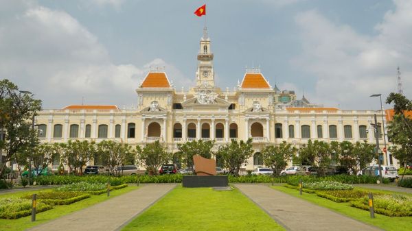 Vietnam-Ho-Chi-Minh-Rathaus