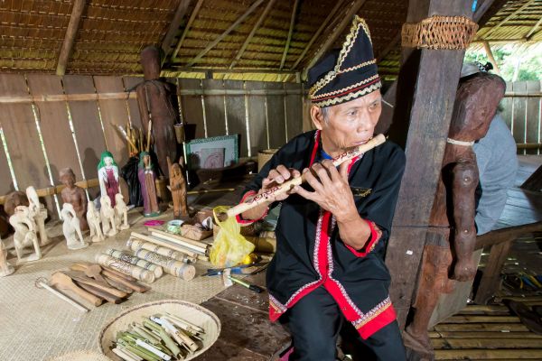 Borneo-Sarawa-Cultural-Village