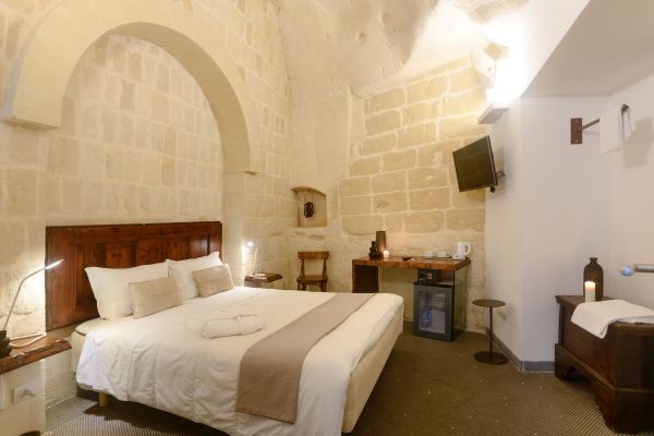 Matera-Le-Malve-Cave-Retreat-Standardzimmer