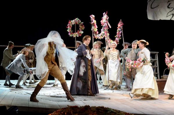 Oper-Die-Hochzeit-des-Figaro-