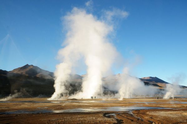 Atacama-El-Tatio-Geysire