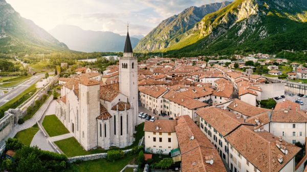 Venzone-S.-Andrea-Apostolo-Cathedral