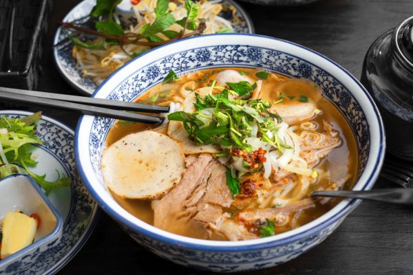 pho_tom_yum_Suppe